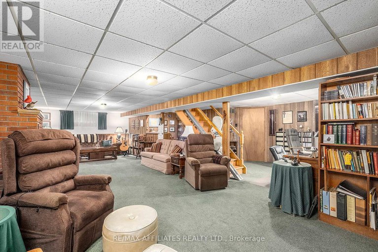 28549907/249-bracken-avenue/drummondnorth-elmsley-north-elmsley-twp/drummondnorth-elmsley/ontario/K7A4S4_33