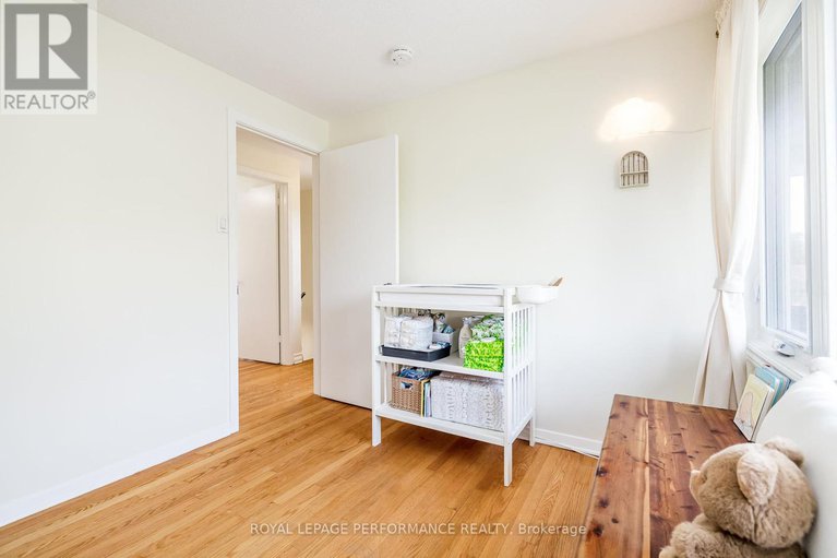 28688140/3038-southmore-drive-e/riverside-park-south/ottawa/ontario/K1V6Z4_31