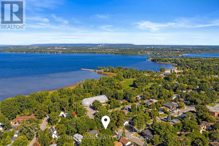 28847370/2931-ahearn-avenue/britannia/ottawa/ontario/K2B7A2_48