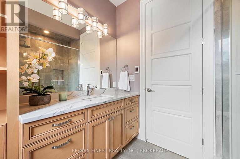 28393818/717-mcmanus-avenue/manotick-village-manotick-estates/ottawa/ontario/K4M0B2_20