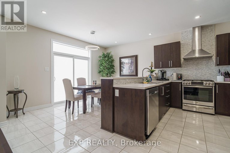 28791941/628-eagle-crest-heights/stittsville-north/ottawa/ontario/K2S2E6_13