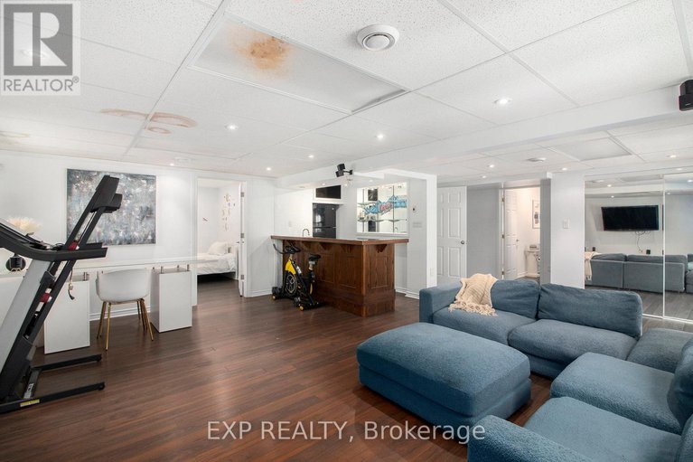 29033122/234-sandra-crescent/town-of-rockland/clarence-rockland/ontario/K4K1R6_25