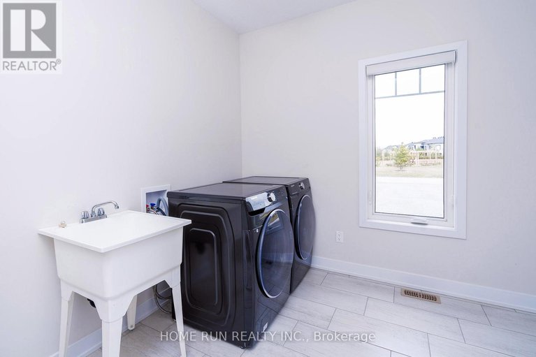 28219765/212-summerview-terrace/greely/ottawa/ontario/K4P1R3_29