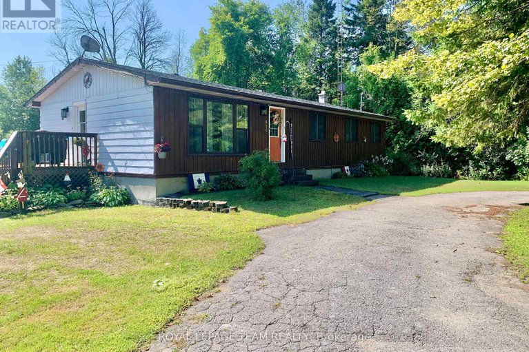 28823443/690-limerick-road/north-grenville-twp-kemptville-south/north-grenville/ontario/K0G1T0_1
