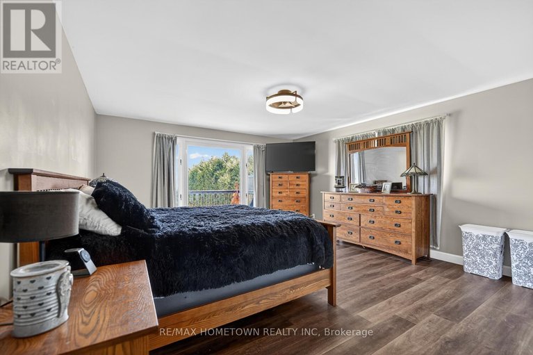 29585347/1643-county-road-2-road/augusta-twp/augusta/ontario/K0E1T0_18