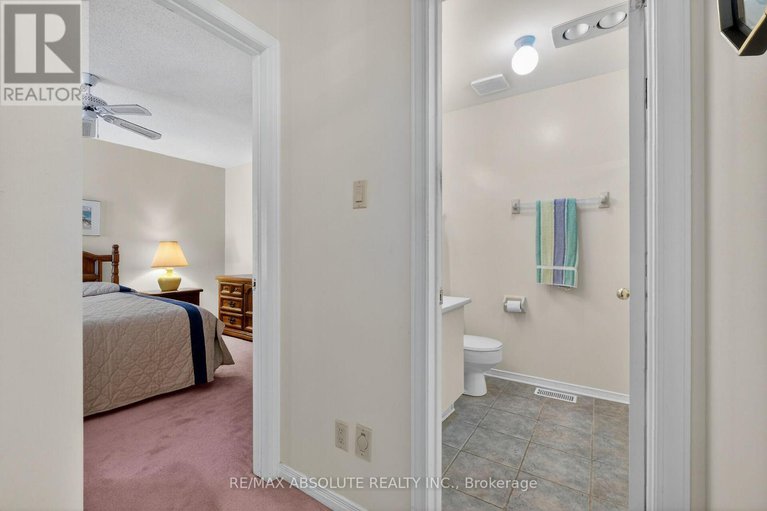 29344772/18-pine-needles-court/stittsville-central/ottawa/ontario/K2S1G5_38