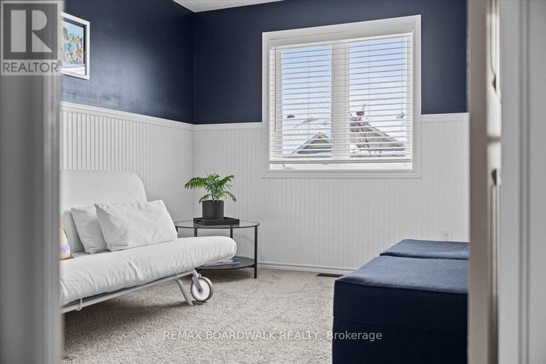 29434399/265-parkrose-private/chatelaine-village/ottawa/ontario/K4A0N8_35