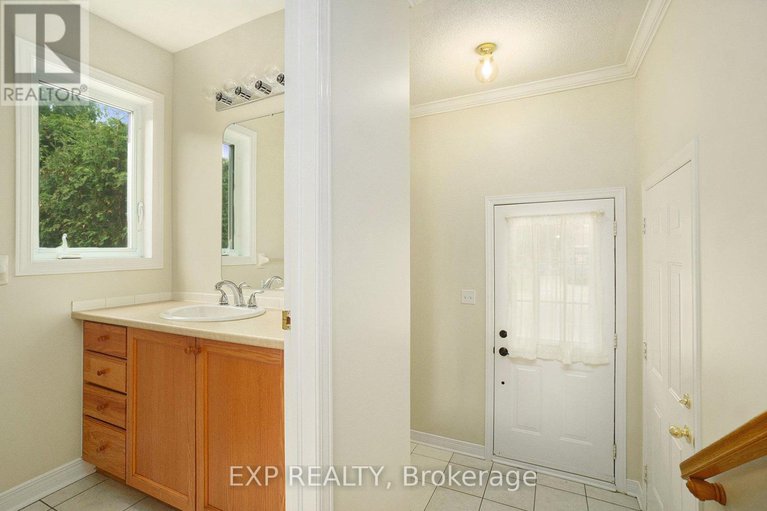 28526741/638-casabella-drive/avalon-east/ottawa/ontario/K4A4G1_3