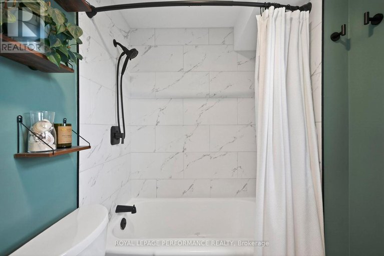 29674451/344-richelieu-avenue/vanier/ottawa/ontario/K1L6J9_30