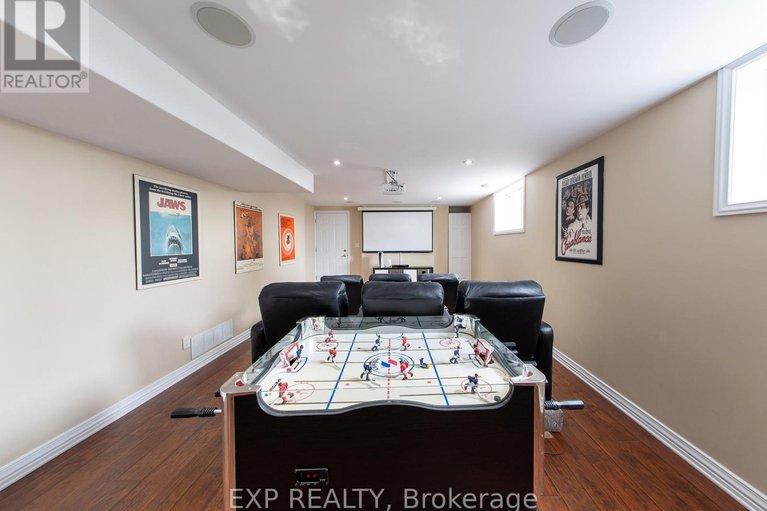 28403297/2754-eagleson-road/btwn-franktown-rd-fallowfield-rd/ottawa/ontario/K2S1B8_21
