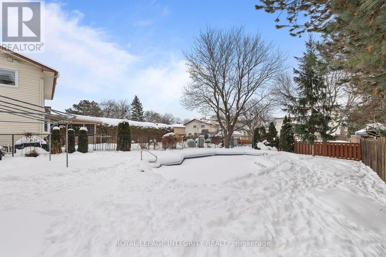 29332214/830-acadian-gardens/convent-glen/ottawa/ontario/K1C2V6_35