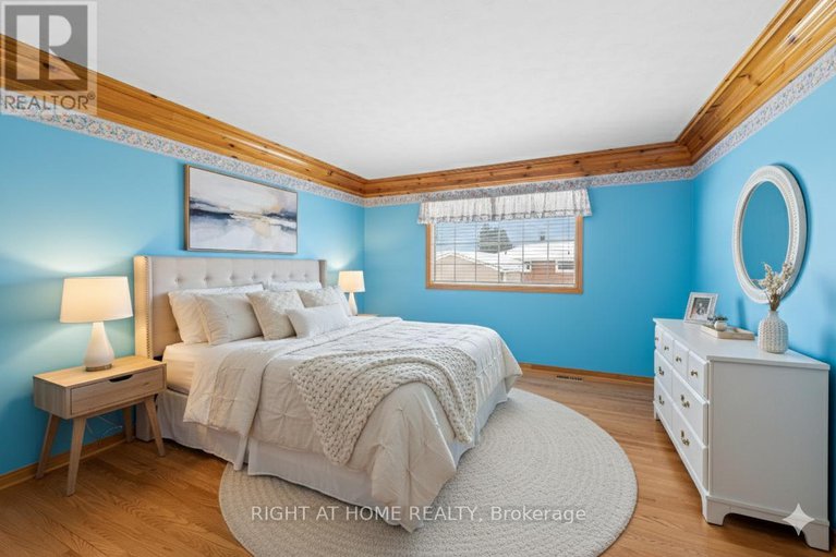 29357379/757-dickens-avenue/elmvale-acres/ottawa/ontario/K1G2X9_21