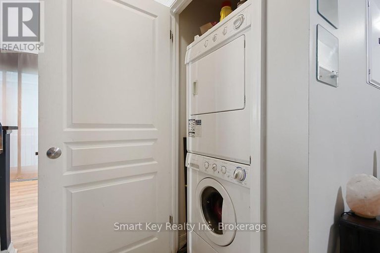 29642091/911-200-besserer-street/sandy-hill/ottawa/ontario/K1N0A7_23