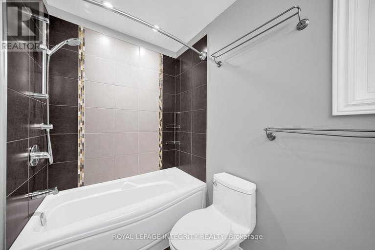 29118675/234-walden-drive/beaverbrook/ottawa/ontario/K2K2M3_38