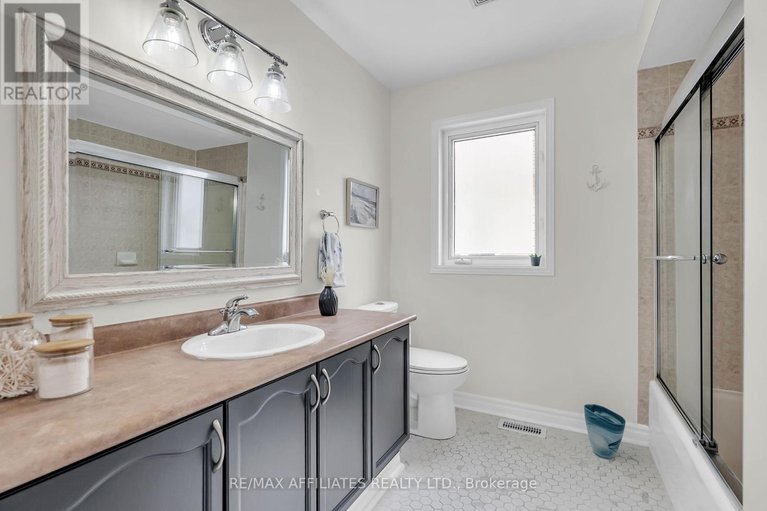 28425809/34-catterick-crescent/morgans-grantsouth-march/ottawa/ontario/K2K3M5_29