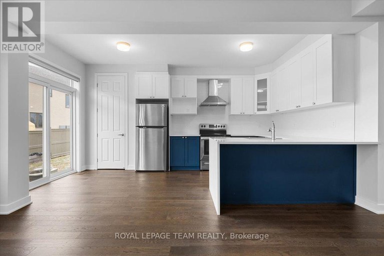 29144030/2123-winsome-terrace/fallingbrookgardenway-south/ottawa/ontario/K4A5N1_11