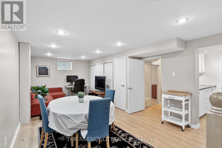 28490663/659-alesther-street/overbrookcastle-heights/ottawa/ontario/K1K1H8_22