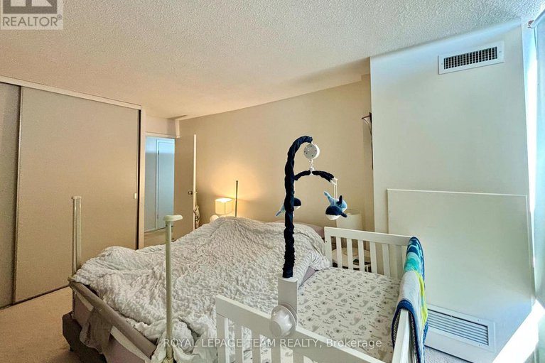 28806113/1101-2951-riverside-drive/mooneys-bayriverside-park/ottawa/ontario/K1V8W6_20