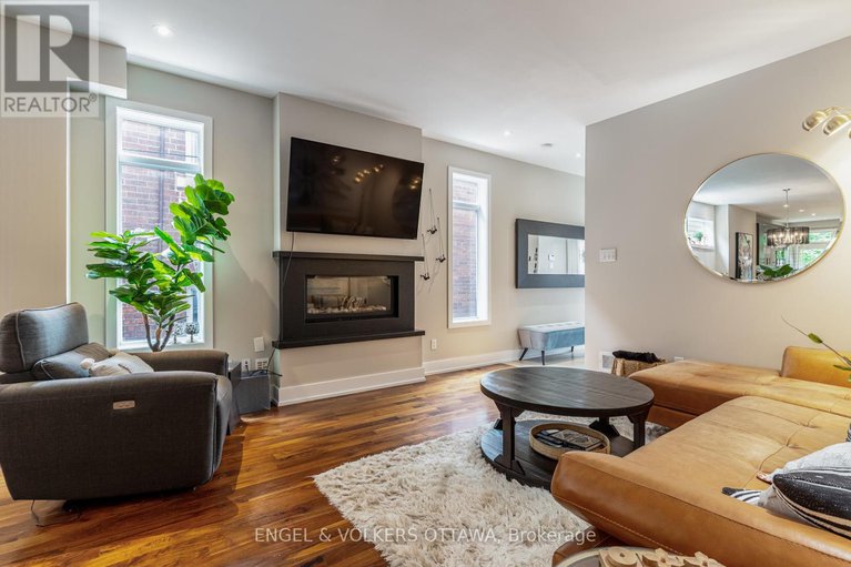 28447274/82-pretoria-avenue/glebe/ottawa/ontario/K1S1W9_8