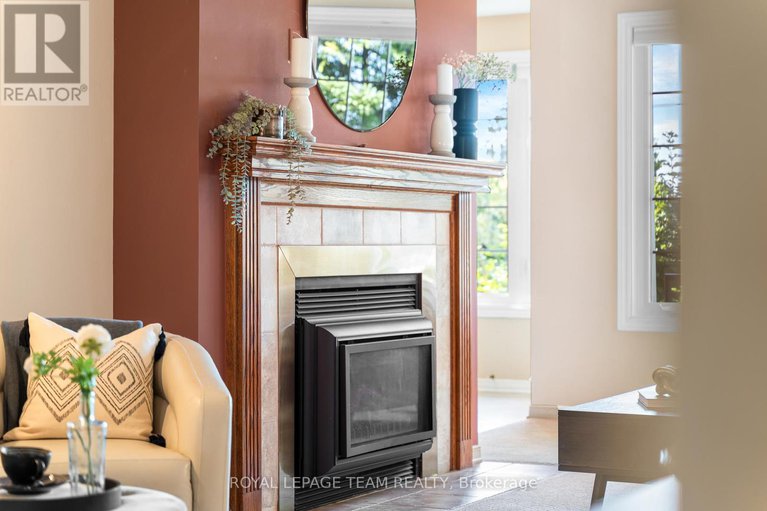 28877037/16-oyster-bay-court/stittsville-central/ottawa/ontario/K2S1H3_14