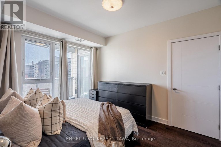 28860851/707-40-nepean-street/ottawa-centre/ottawa/ontario/K2P0X5_13