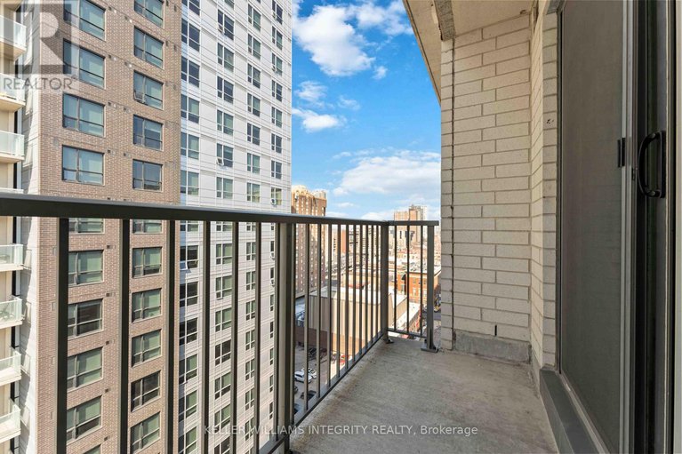 28316259/1206-200-besserer-street/sandy-hill/ottawa/ontario/K1N0A7_13