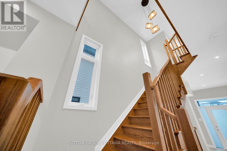 29185050/726-octave-grove/riverside-southgloucester-glen/ottawa/ontario/K1X0C7_20