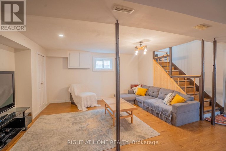 29637005/682-henri-circle/town-of-rockland/clarence-rockland/ontario/K4K1C4_14