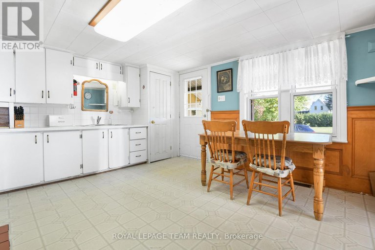 28953092/2692-dunrobin-road/kanata-north-east/ottawa/ontario/K0A1T0_28