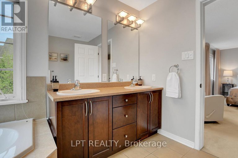 28269198/345-eckerson-avenue/stittsville-south/ottawa/ontario/K2S0K9_19