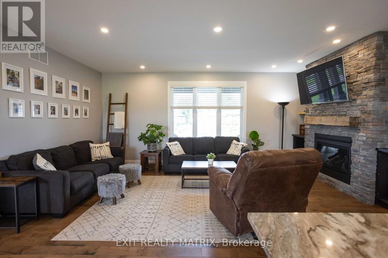 28908570/2825-eldo-street/metcalfe/ottawa/ontario/K0A2P0_22