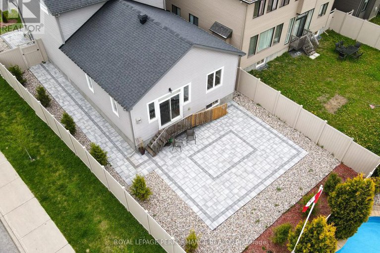 28652205/10-kinetic-way/cedargrovefraserdale/ottawa/ontario/K2J0C9_47
