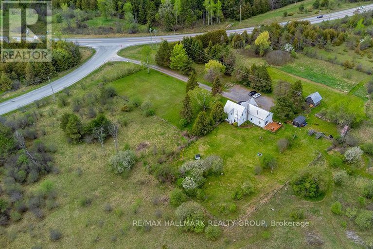 28321251/3513-ashton-station-road/goulbourn-twp-from-franktown-rdsouth-to-rideau/ottawa/ontario/K0A1B0_45