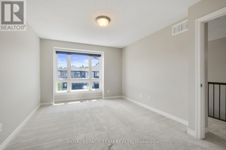 28884791/273-shinleaf-crescent/mer-bleuebradley-estatesanderson-park/ottawa/ontario/K1W0J2_28