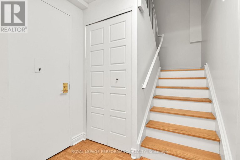 29416730/344-515-st-laurent-boulevard/viscount-alexander-park/ottawa/ontario/K1K3X5_3