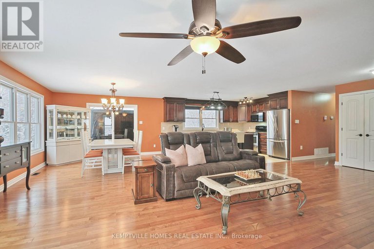 29308030/7151-gallagher-road/rideau-twp-s-of-reg-rd-6-w-of-mccordick-rd/ottawa/ontario/K0A2T0_12