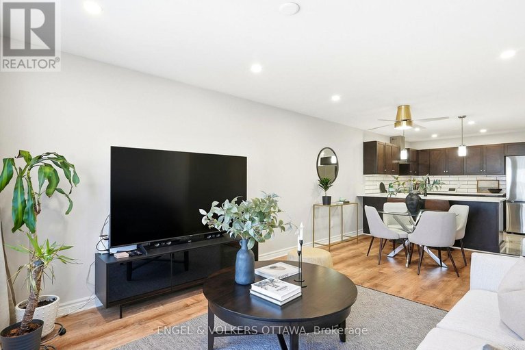 29360560/888-reaume-street/mississippi-mills-ramsay-twp/mississippi-mills/ontario/K0A1A0_13