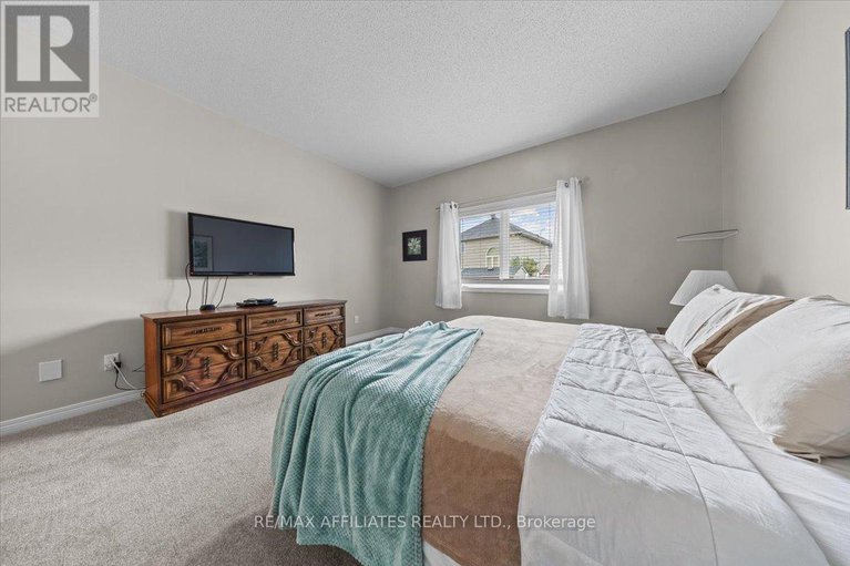 28798162/1147-mulder-avenue/fallingbrookgardenway-south/ottawa/ontario/K4A4G8_26