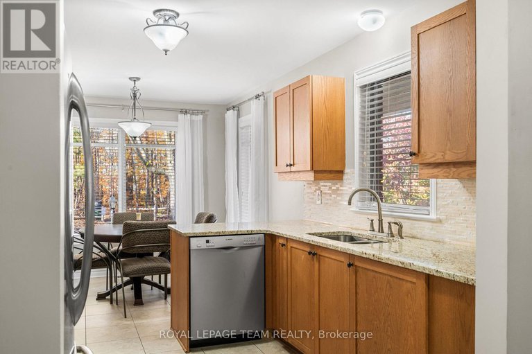 29049402/16-spinney-way/longfields/ottawa/ontario/K2J4Y8_5