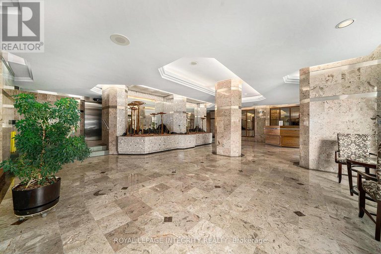 28635205/407-2759-carousel-crescent/emerald-woodssawmill-creek/ottawa/ontario/K1T2N5_24
