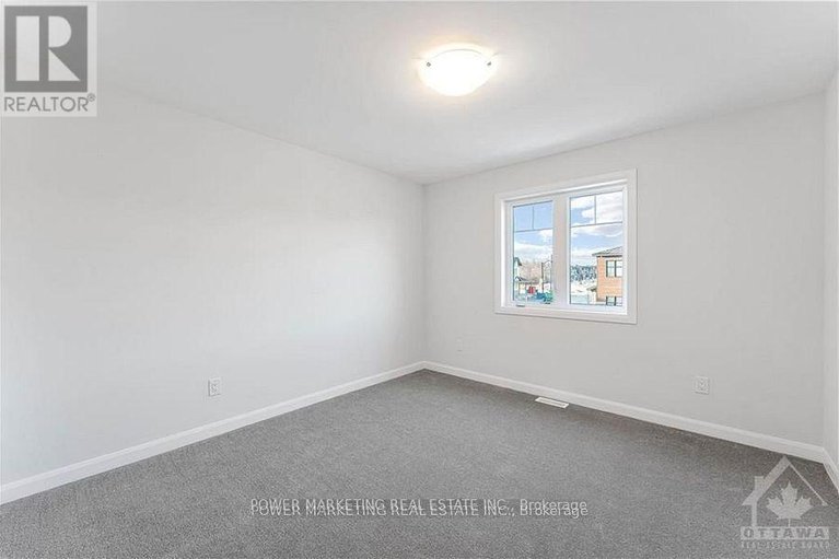 28896980/900-athenry-court/half-moon-bay/ottawa/ontario/K2J7C5_23