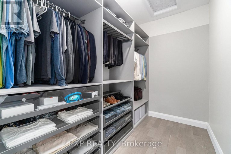 28561734/21-constance-lake-road/kanata-north-east/ottawa/ontario/K2K1X7_22