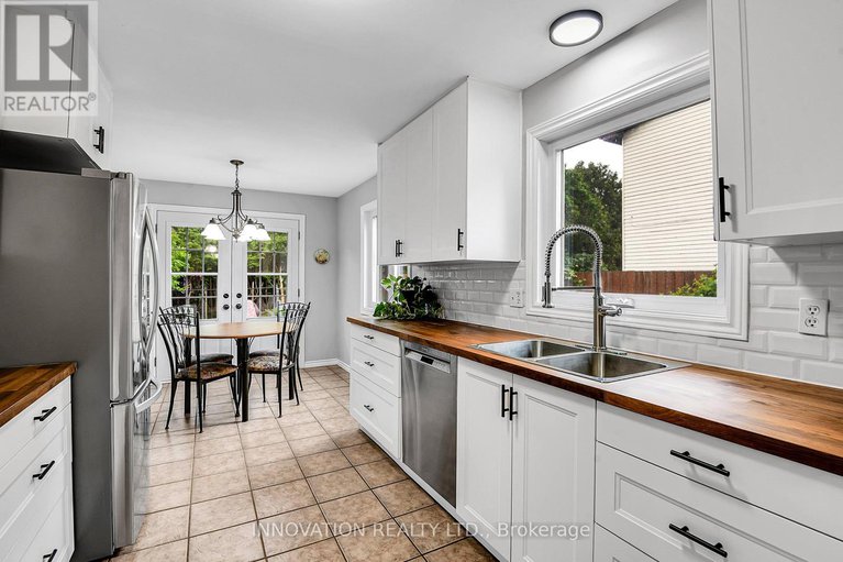 28396944/44-alberni-street/on-the-green/ottawa/ontario/K2J2M6_13