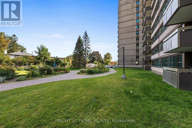 28881419/106-555-brittany-drive/viscount-alexander-park/ottawa/ontario/K1K4C5_36