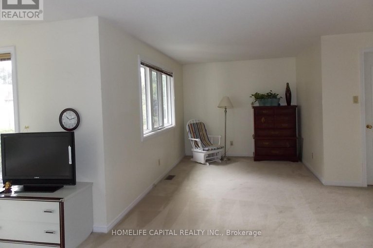 28795568/1804-robinwood-place/chapel-hill/ottawa/ontario/K1C6L4_20