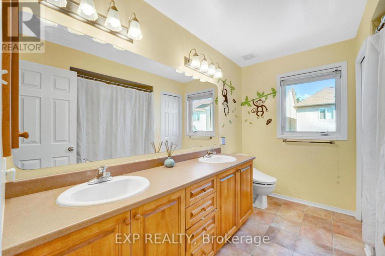 29270586/1157-elmlea-drive/beacon-hill-south/ottawa/ontario/K1J6W1_21