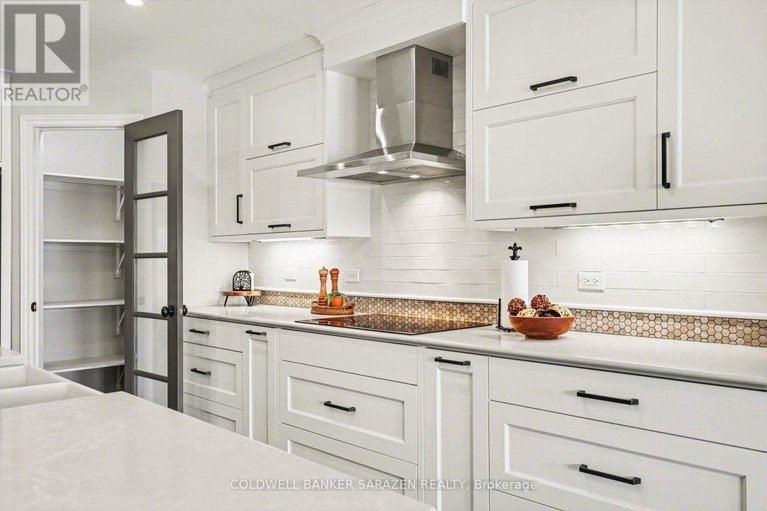 29411595/518-kilburn-street/almonte/mississippi-mills/ontario/K0A1A0_10