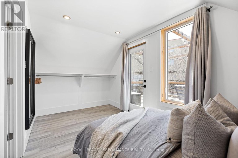 28811813/12-sherbrooke-avenue/hintonburg/ottawa/ontario/K1Y1R7_22