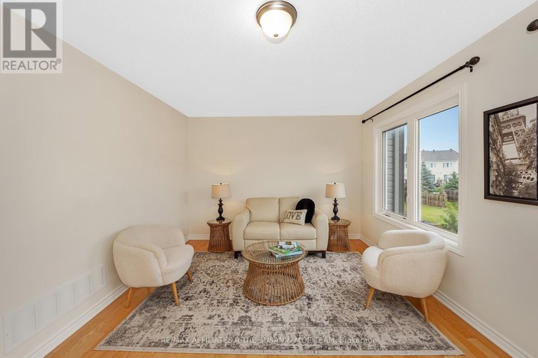 28578921/503-coldwater-crescent/emerald-meadowstrailwest/ottawa/ontario/K2M0J4_18