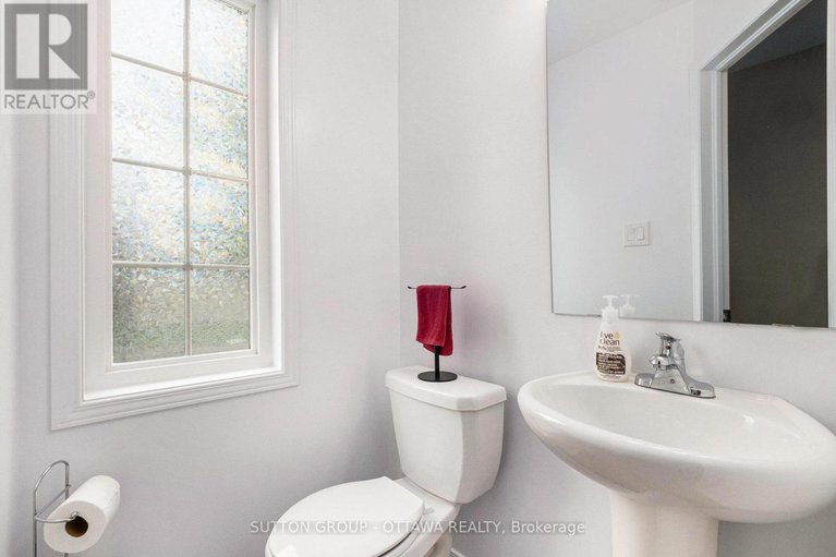 28701830/100-camden-private/cedargrovefraserdale/ottawa/ontario/K2J6H9_9